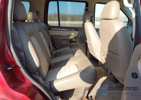 2004 Ford Explorer Eddie Bauer из США, поврежденный, VIN 1FMZU64K44UA11295